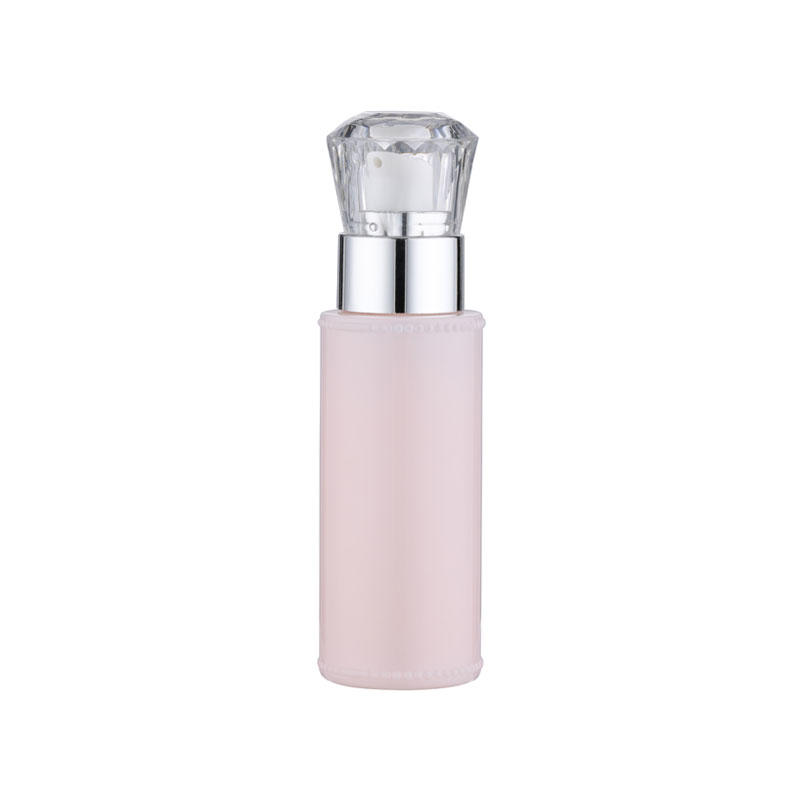RG-A020 Diamond series cosmetic containers are full of design. Each bottle has a high-transparent acrylic diamond, which is very eye-catching.